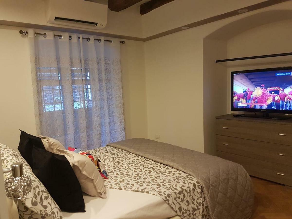 Suite Home 5 Terre La Spezia Exterior foto